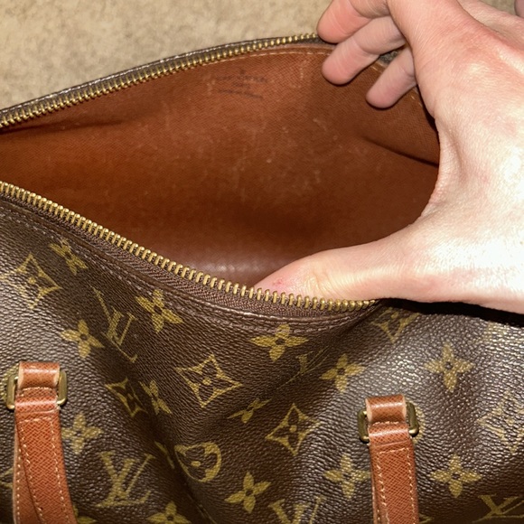 Louis Vuitton Bag - Picture 5 of 7